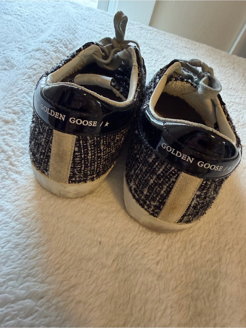 Golden Goose Women’s Sneakers with Box Black, White and Silver US8 - Picture 4 of 6